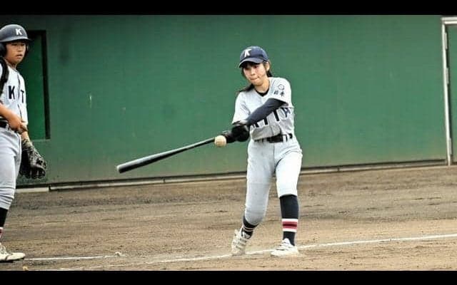 宇都宮北のマネジャー須藤真菜さんがノックを担当　勝利に貢献