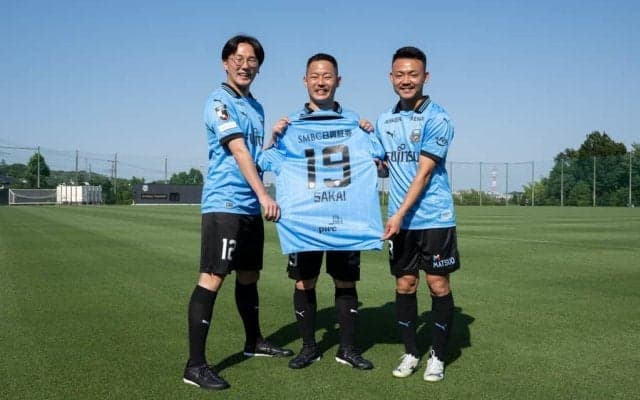 【E-1前最終戦で爆発した「川崎らしさ」が秘めるJクラブの可能性(1)】鹿島戦で『ザ・マミィ』との衝撃イベントを実施したアイデンティティとは。「当たって砕けろ精神」でのオファーの一部始終