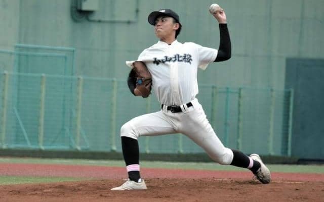 アピールアウト引きずらず懸命の守備　監督がたたえた小山北桜の成長