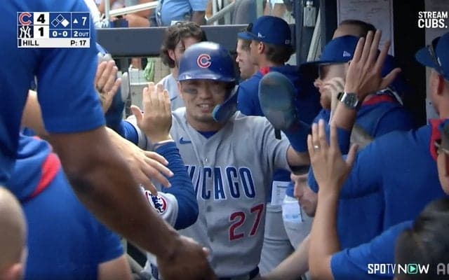 内野安打でまさか！鈴木誠也が「二塁から得点」間一髪の“神走塁”をMLB公式が称賛 「PCAより速い！」驚きの本塁生還にX沸騰