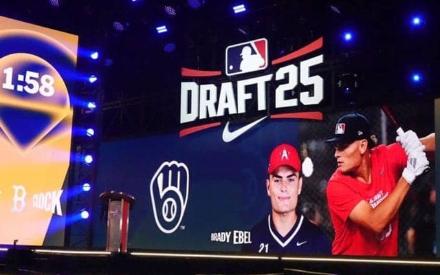 ド軍1位指名は40番目　ブーイングに歓喜…MLBドラフト会場に生まれた“異様な空間”