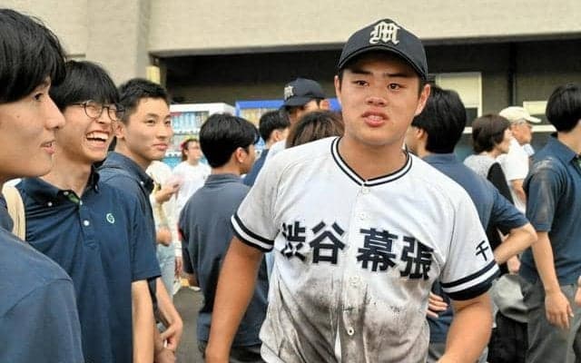 仲間と見せた6年間の結束　渋谷幕張、選抜出場校を研究し意地の一打