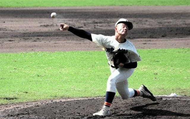昨夏完敗の都城に力投　1点差敗退も「ただ悔しい」　鵬翔の伊藤投手