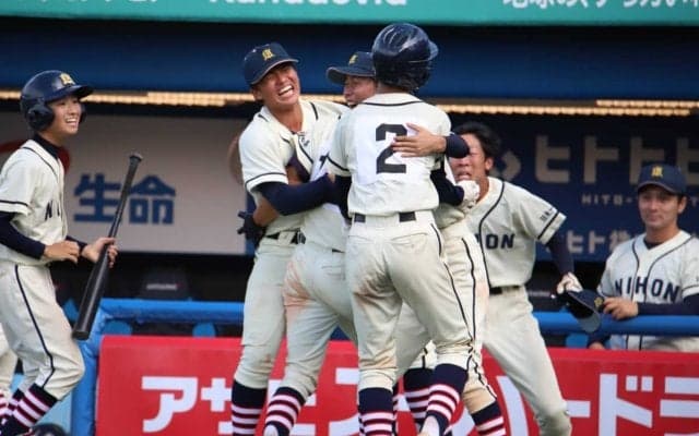 日大一が9回8点を奪う大逆転勝利！1年生が値千金の同点打「先輩たちの夏を終わらせたくなかった」【東東京】