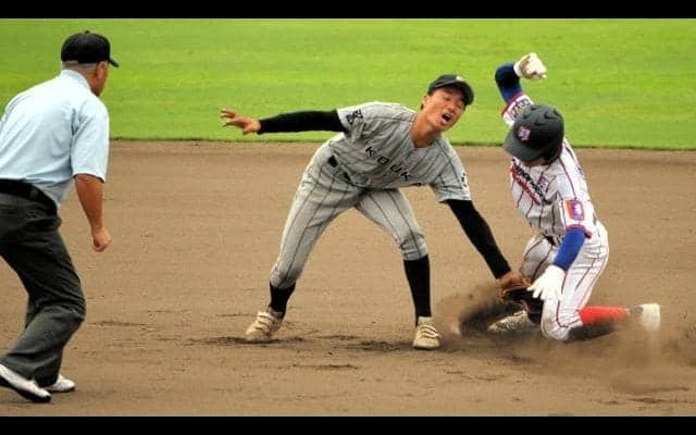 「すべてをぶつける」二塁打　下関工科・次郎垣内嵐選手　山口大会