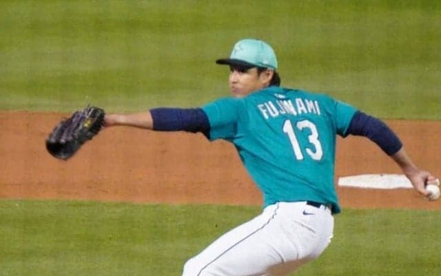 「制球難は直せるという、ある程度、計算は立っていると思う」DeNAはなぜ藤浪晋太郎に白羽の矢を立てたのか　AIを用いた動作解析にも定評　球界OBの考察　＂女房役＂にも言及