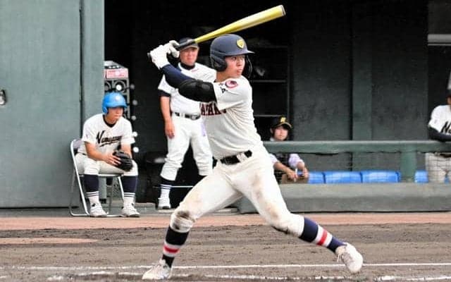 浦和学院、苦手の左腕に屈す　主将は意地の一打も「この仲間と…」