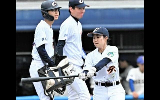 ノッカー務めるマネジャーの願い届く　少人数の中央中等、ベスト16
