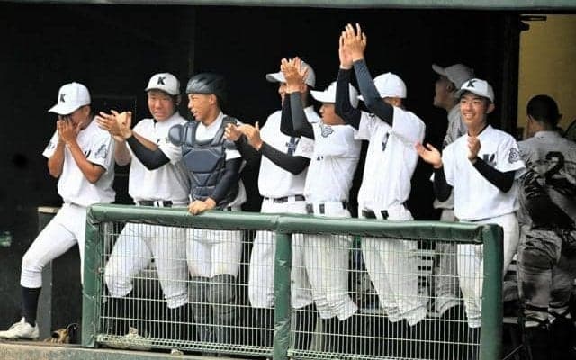 「慎始敬終」を掲げる小松島　意地の1点で見せた粘り