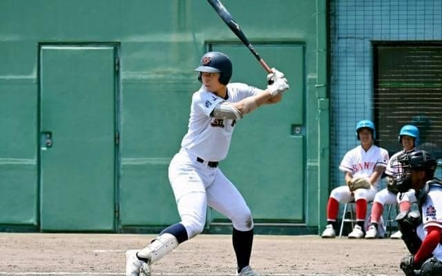 始発に乗って朝練の「努力家」　金光学園・浅沼完多選手は前を向いた