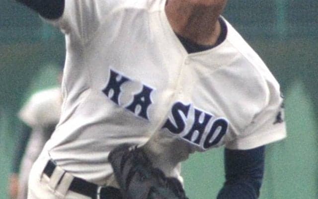 古豪・鹿児島商が春4強・出水中央を撃破！川原1発＆覚堂完封劇でベスト16入り！鹿児島大会【25年夏高校野球】







