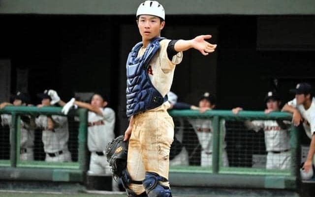 「お前しかいない」仲間の言葉に応える　佐沼の高橋捕手は努力重ねた