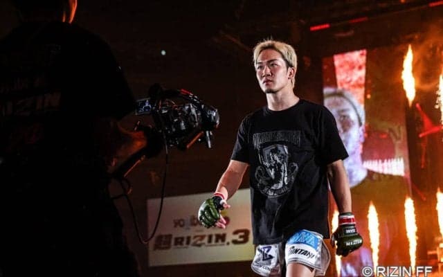 【超RIZIN.4】朝倉未来「膝か肘で思いっきりKO」とクレベル戦に必勝宣言　軽快な“階段ダッシュ”で好調アピール「さすがに勝っちゃうと思うな」