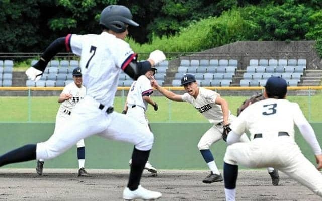 選抜8強の広島商、春の県大会を制した英数学館に手堅く競り勝つ