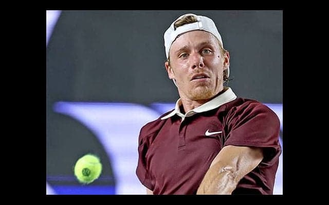  快勝でツアー4度目V王手 