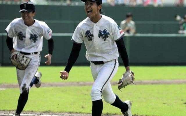 エースの窮地は「自分が抑える」　小林秀峰・原田投手、惜敗の末の涙