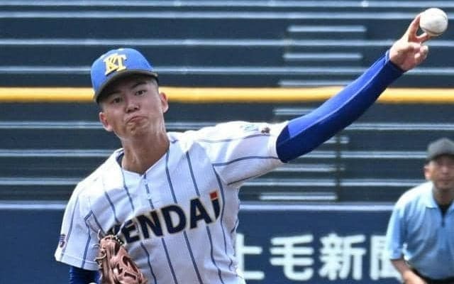 健大高崎の佐藤は復帰戦で147キロ　捕手は「手術前より今の方が」