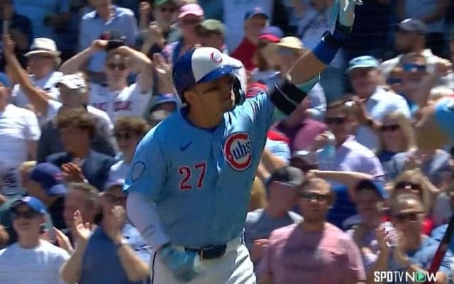 鈴木誠也、26号3ランでスタジアム騒然！皮肉混じりの実況も「オールスターなし？問題なし！」