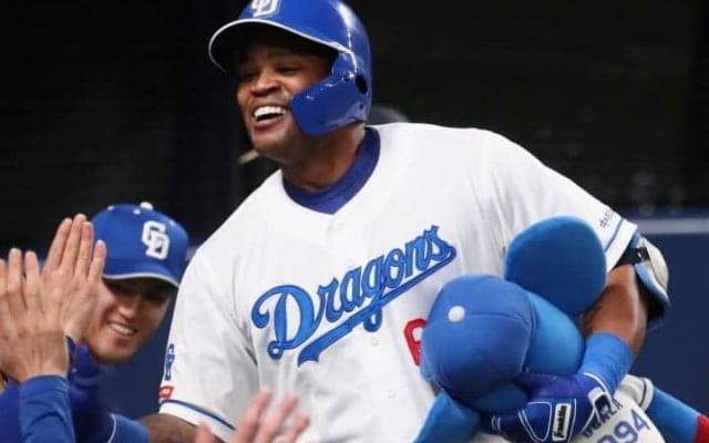 大型補強で阪神追撃の起爆剤となるか!?　中日退団後に空白期間もDeNAのビシエド獲得が“推せる理由”とは？