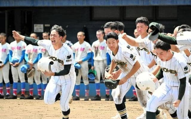 因縁の花咲徳栄を退けた延長十回サヨナラ満塁弾　昌平の諏江武尊選手