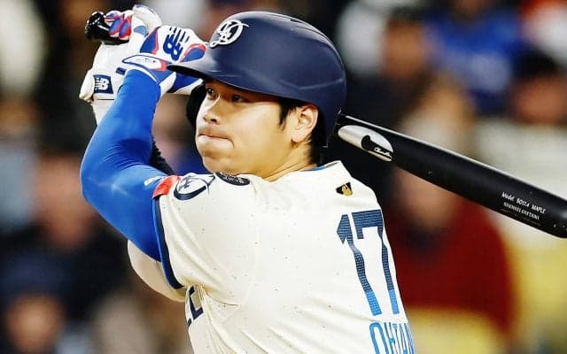 大谷翔平、4戦ぶりの33号2ラン！後半戦最初の一発は打球速度183キロ・飛距離137メートルの特大アーチ　ナ・リーグトップタイの一発に本拠地大熱狂
