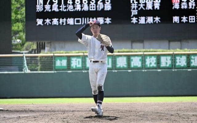 那賀、サヨナラで海南下す　勝敗分けた変化球への対応　高嶋仁の目