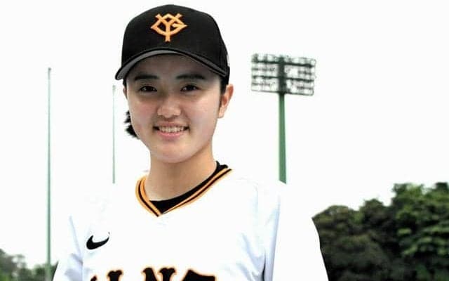 父兄に続き甲子園でプレー　巨人女子の佐々木秋羽選手が救われた昨夏