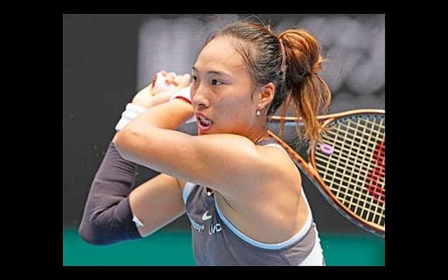  世界6位が右肘手術でツアー離脱 