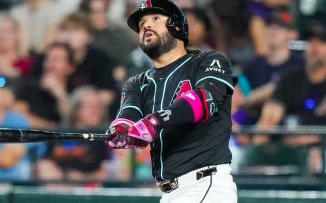 大谷翔平と本塁打王を争う34歳の二冠男が“消える”？　迫るトレード期限でのヤ軍移籍が有力に「スアレスの移籍はほぼ確実だ」