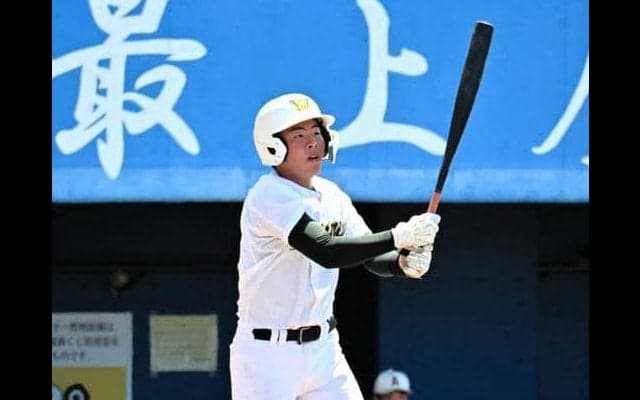 「直球で押してくる」読みが当たって勝ち越し打　鹿角・栗山選手