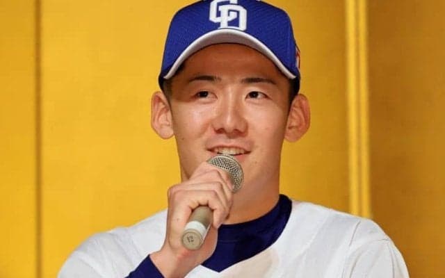 「突っ込むなら、飛び込まないと…」守備固めの24歳が痛恨の後逸　中日連勝ストップの分岐点「一番ダメなパターン」