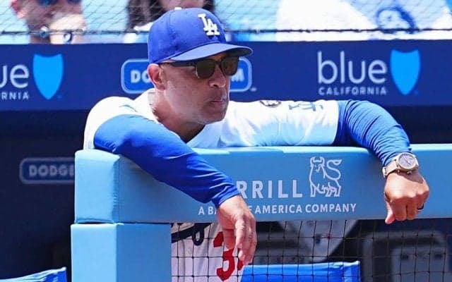 ド軍痛恨の走塁ミスに米ファン嘆き　満塁でまさかの失態「突っ立っていた」