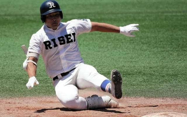 履正社、機動力を武器に　体重90キロ「そこそこ速い」4番が好走塁