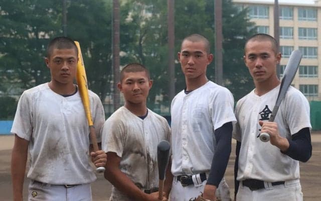 「三度目の正直」で打倒・横浜を叶える！2年連続の甲子園を狙う東海大相模はいかにして圧倒的な強打を生み出しているのか？【ベンチ入り選手紹介】　