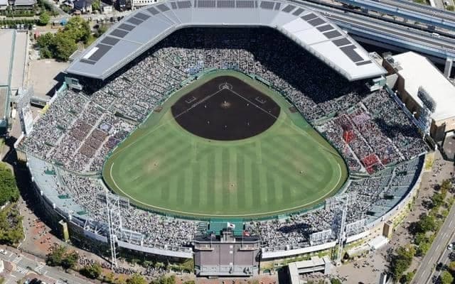 富山商は富山大会3連覇ならず　準々決勝で高岡商に2-5で敗れる