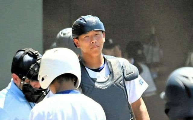 2人の左腕を支え続けて最後まで　北陵の武富捕手、決勝後は晴れやか