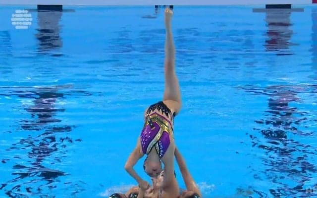 「うっとりするほど美しい…」世界水泳・新星マーメイドジャパンの“大技”に解説者が感嘆 水中で『武士道』表現、堂々の銀