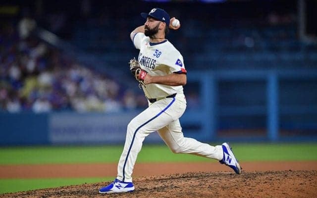 ド軍、167キロ豪腕がメジャー昇格　33歳右腕が今季2度目の“戦力外”に…球団発表