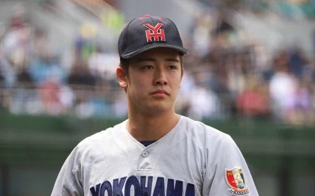 横浜はエース左腕が「4番・投手」で先発！平塚学園と4強かけ対戦【神奈川】