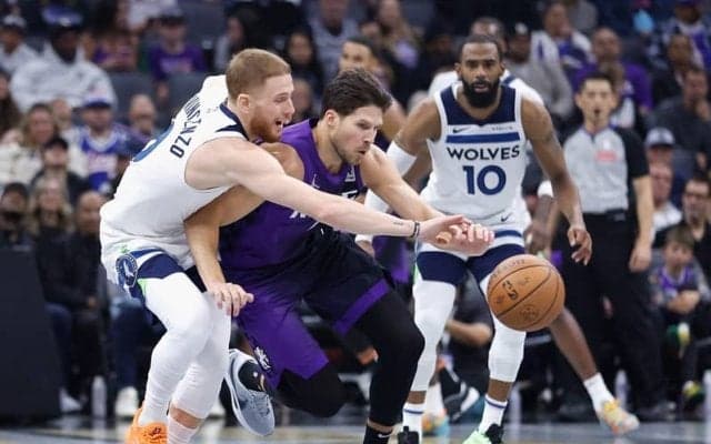 33歳のベテランフォワード、ダグ・マクダーモットがキングスと再契約