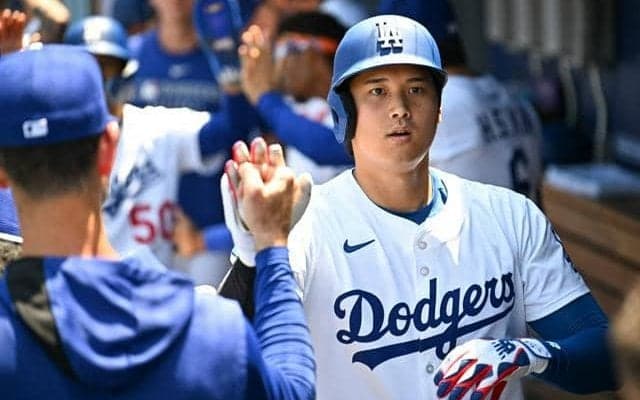 「二刀流」大谷翔平、3試合連続の35号2ラン　投げては3回1失点