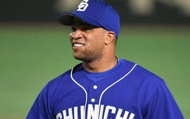 ビシエドがDeNA入団会見「日本に戻ることを目標に」　36歳も自信「衰え感じない」