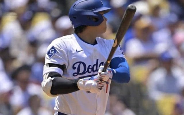 「この世のものとは思えない」投手・大谷が失点後、自らで取り返す3戦連発35号2ランに驚愕の声　異次元の二刀流運用に「大谷選手にしかできない」