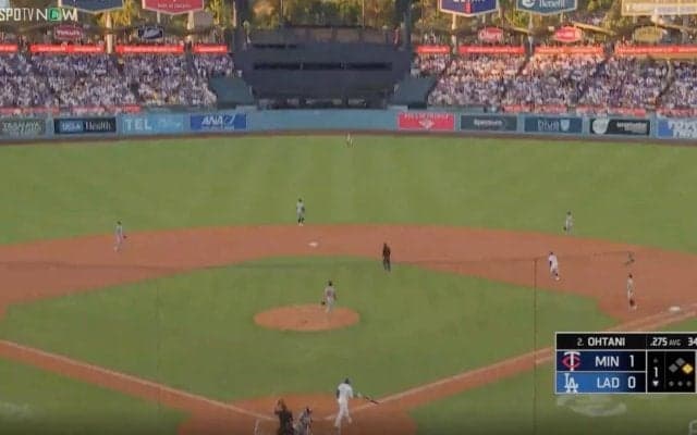 ウソでしょ…？ 大谷翔平、爆速リベンジ弾で“まさかの光景”「倍返し」「1人野球w」183キロ弾丸ライナー→外野手の様子がおかしくなる