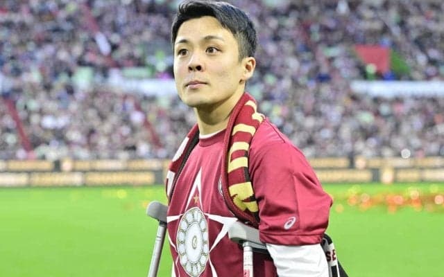 ｢いるいるもういるやん‼︎｣神戸→京都MF齊藤未月の移籍即練習参加の映像にファン興奮！｢膝のテーピングとかないやん｣｢元気に練習している姿を観て純粋に嬉しい｣の声