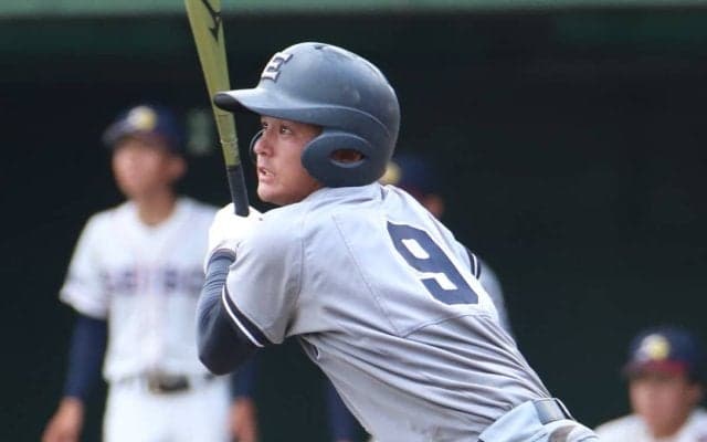 叡明が初のベスト4進出！今夏1安打と苦しんだ3年生外野手が2安打2打点｢調子を上げていきたい｣【埼玉】