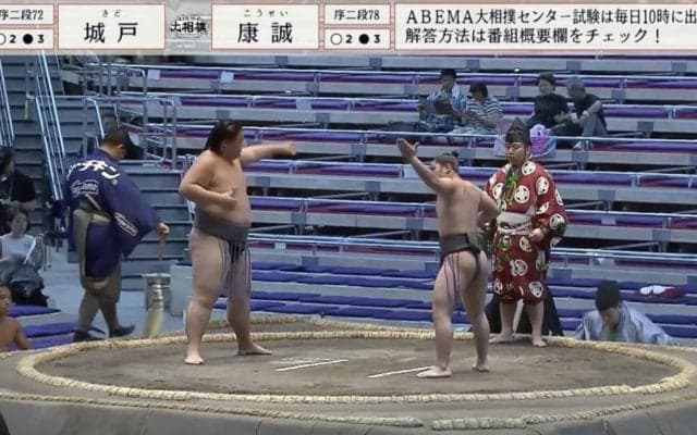 “天才”16歳力士、体重86キロ差の“無差別級”対決で衝撃結末　ペシャリ「潰された」驚きの声