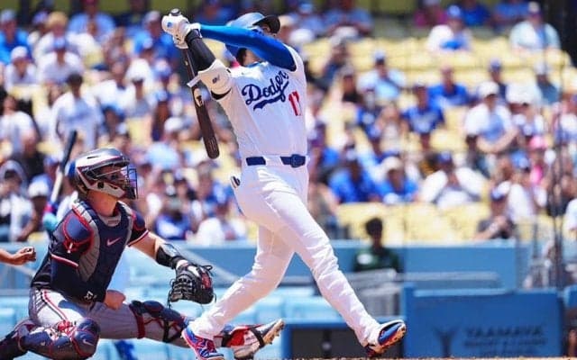 大谷翔平は「別世界ですね」　日本人初→“15時間後”に記録更新…衝撃37号に実況愕然