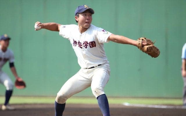 7年ぶり夏一勝から30年ぶりのベスト8進出、伊奈学園の先発右腕は後輩に甲子園出場の思い託す「扉を開いて欲しい」【埼玉】