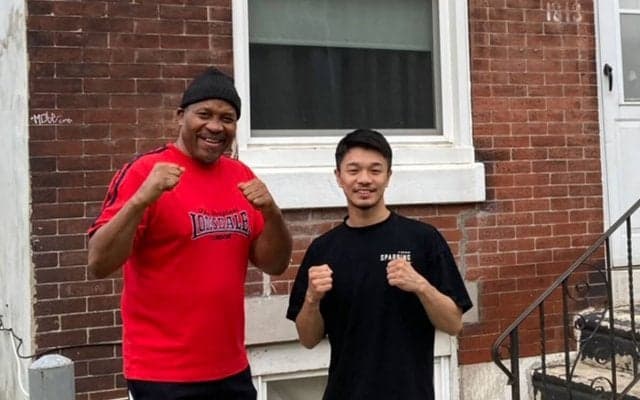 中谷潤人がアメリカのマイナス面にショック　元ヘビー級王者の境遇に痛感する「ボクシングに打ち込める場所」があることの幸せ